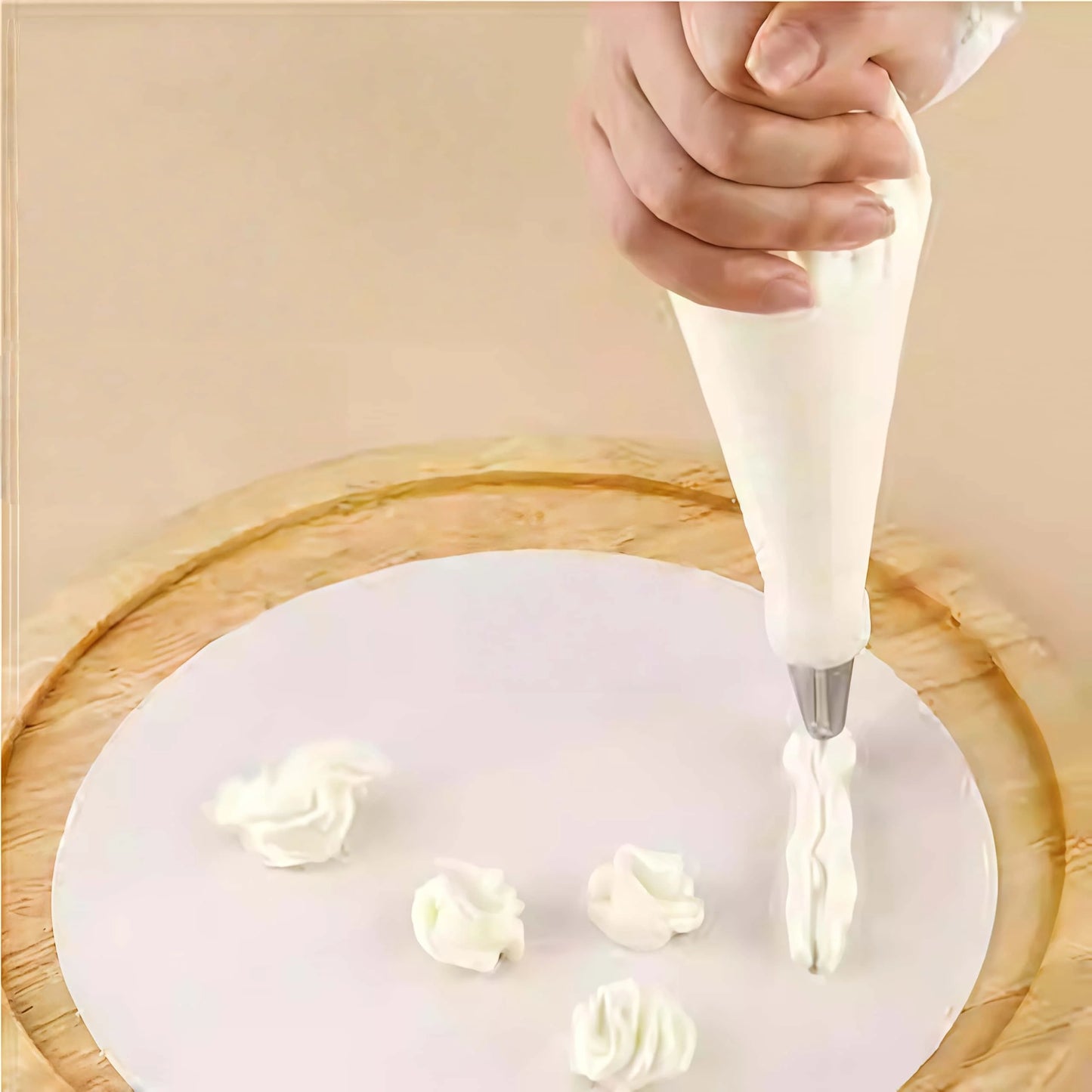 Thick Disposable Piping Bags For Baking Icing And Cake Decorating
